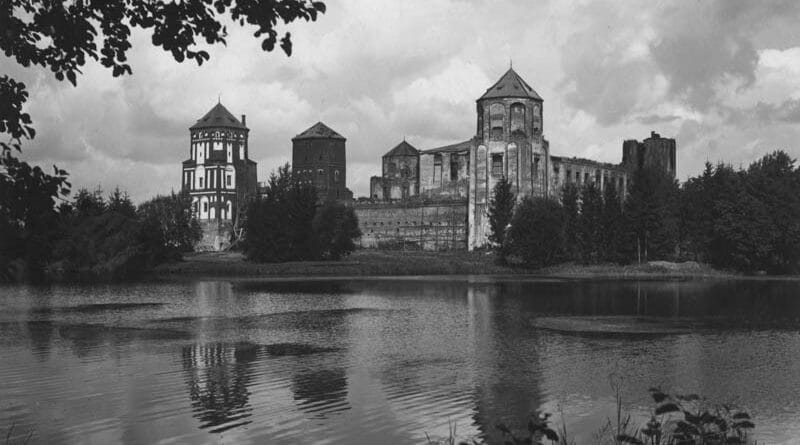 Zamek w Mirze